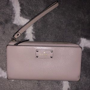 kate spade wristlet